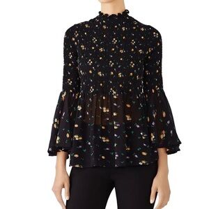 By Timo runched
Angel sleeve floral blouse size small